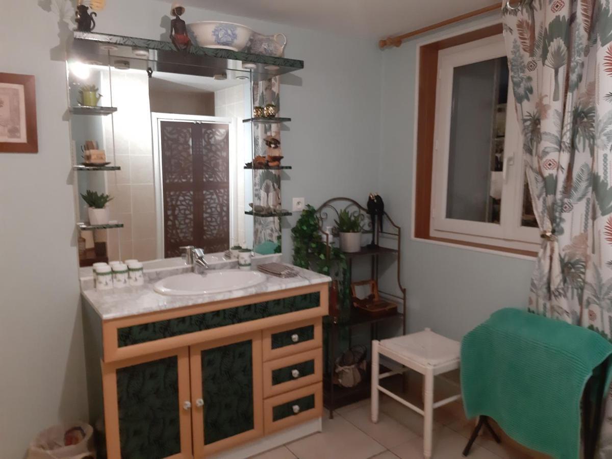 O Tour Du Monde Bed & Breakfast Cellettes  Екстериор снимка