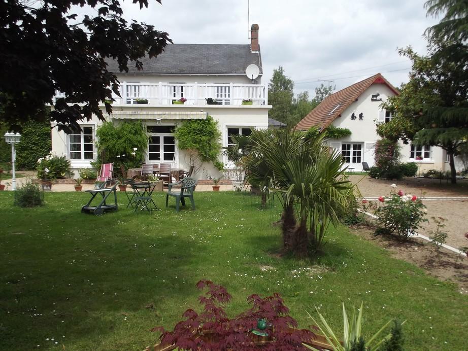 O Tour Du Monde Bed & Breakfast Cellettes  Екстериор снимка