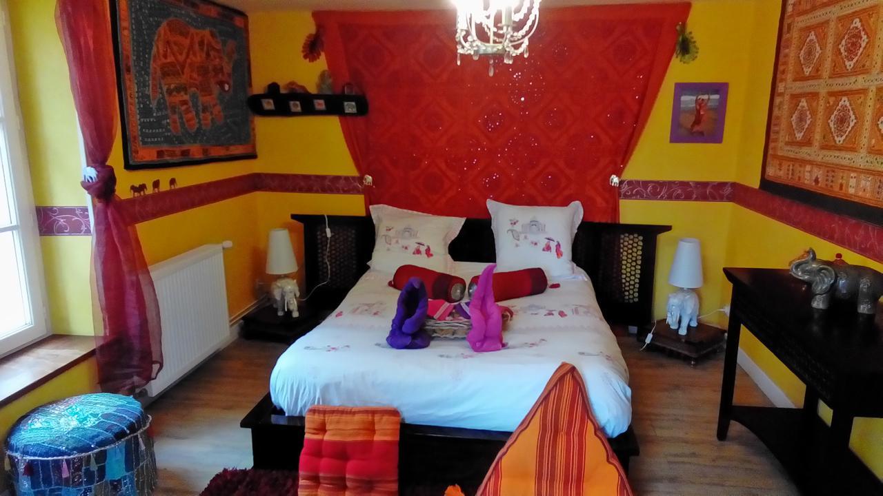 O Tour Du Monde Bed & Breakfast Cellettes  Екстериор снимка